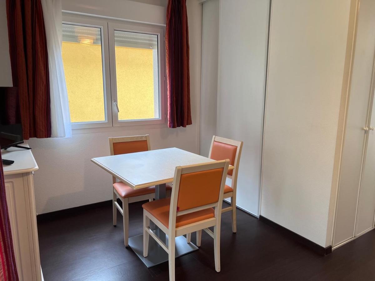 Les Bords De L'Aveyron Aparthotel Negrepelisse ภายนอก รูปภาพ