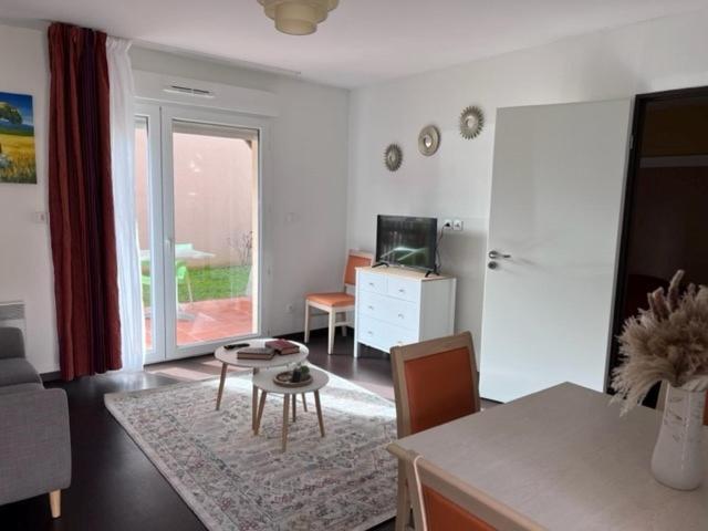 Les Bords De L'Aveyron Aparthotel Negrepelisse ภายนอก รูปภาพ