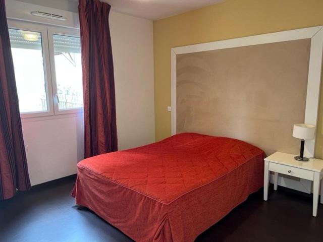 Les Bords De L'Aveyron Aparthotel Negrepelisse ภายนอก รูปภาพ